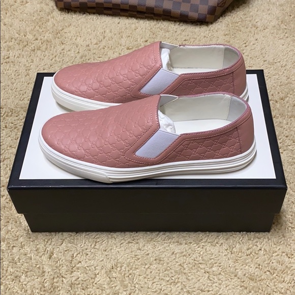 Gucci Micro’Soft Pink Guccissima Slip-On Sneakers - Picture 2 of 6